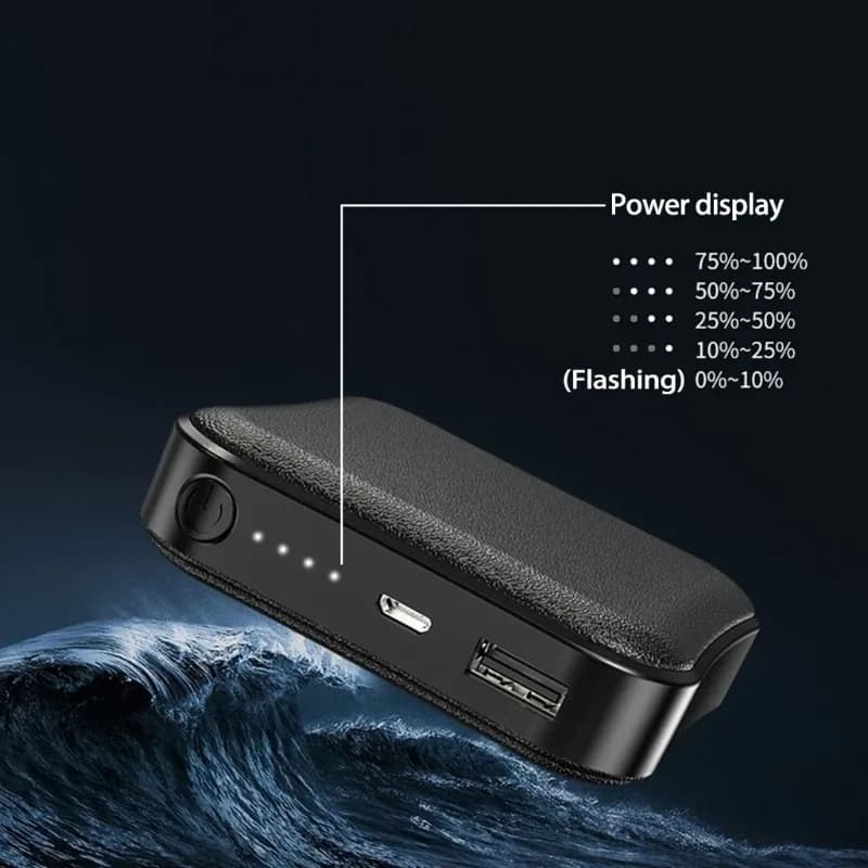 الكرتون مربع شاحن صغير 8000mAh المحمولة في الهواء الطلق قوة البنك التخييم