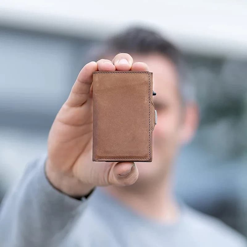 حافظة بطاقات الائتمان المنبثقة مع محفظة من الجلد الطبيعي لحماية RFID مع حجرة