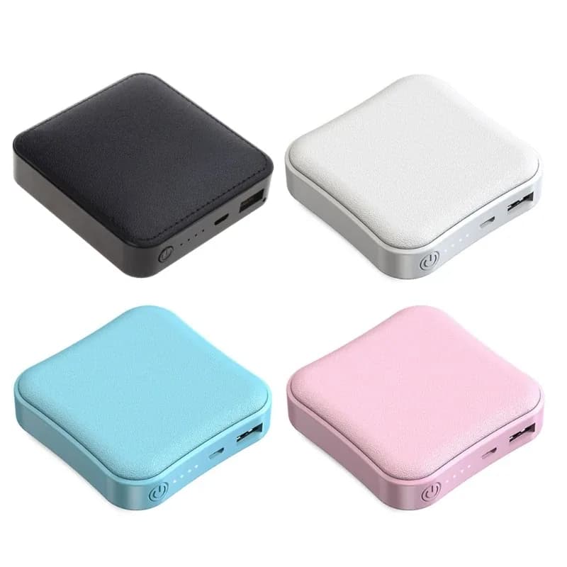 الكرتون مربع شاحن صغير 8000mAh المحمولة في الهواء الطلق قوة البنك التخييم
